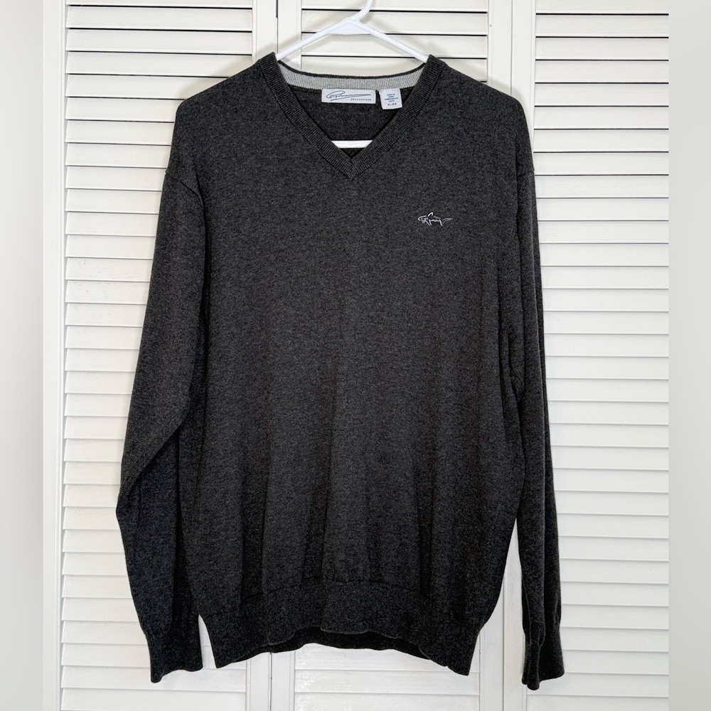 Greg Norman Men’s Charcoal Gray V-Neck Sweater Size XL 100% Cotton Long Sleeve